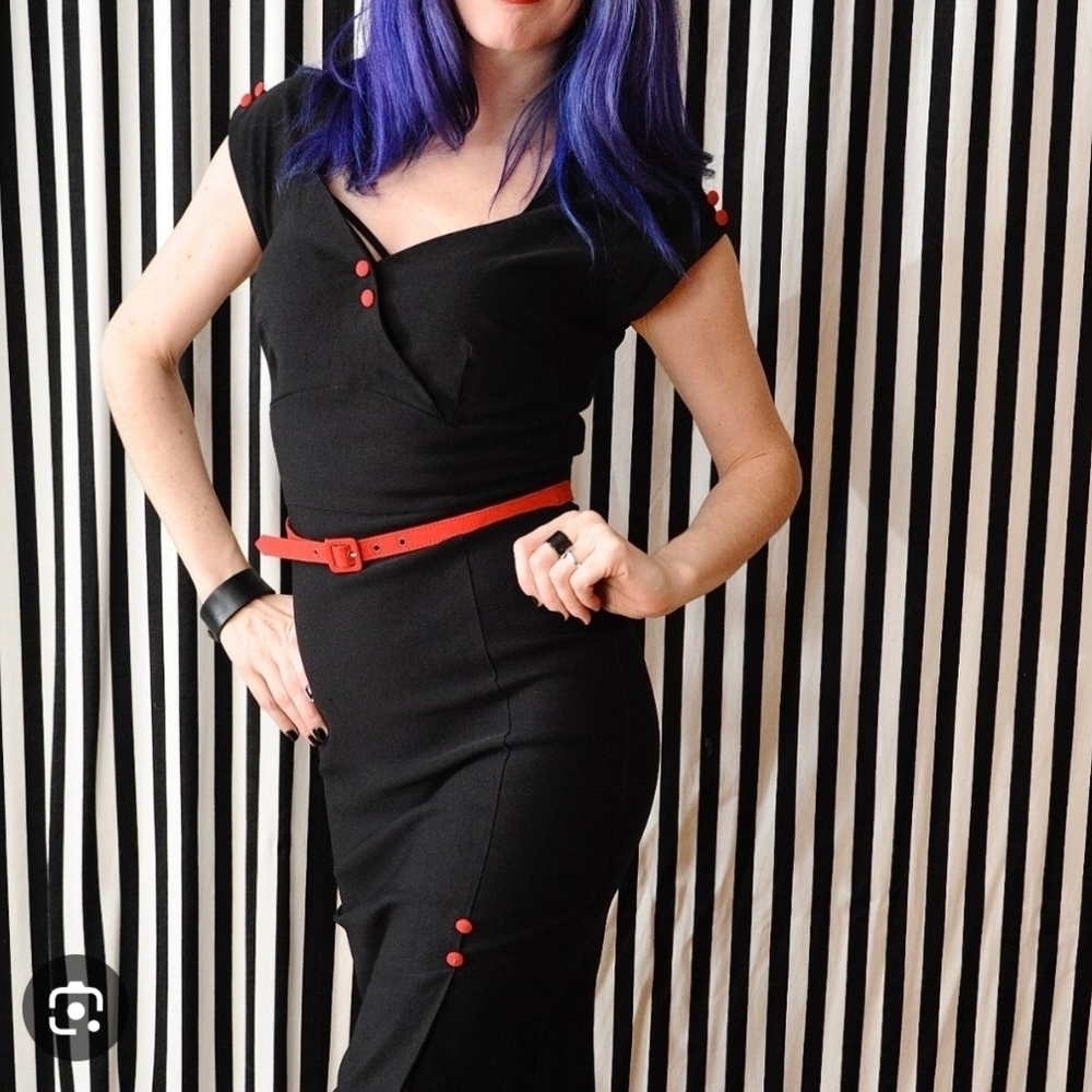 Stop Staring Elegant Black Midi Dress with Red Accents - Picture 11 of 11